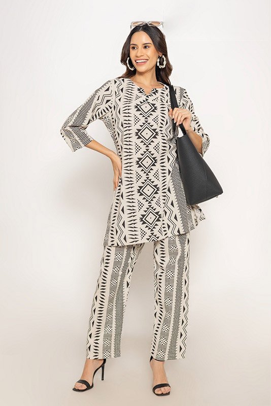 GEOMETRIC TRIBAL CO~ORD SET